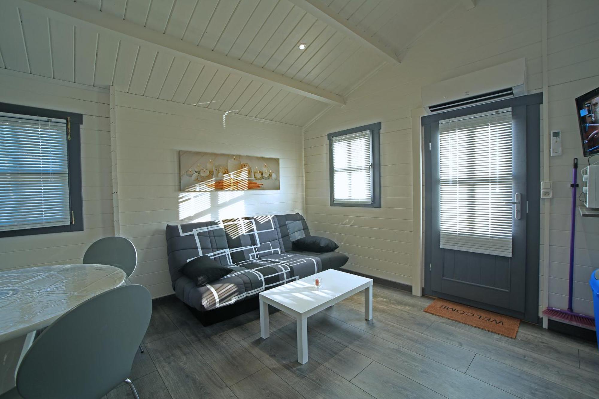 Chalet Mont Ventoux Et Chalet Vip Camaret-sur-Aigues Quarto foto